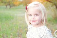 Fall Family Pictures, little girl